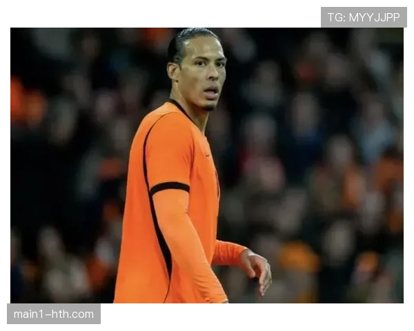 荷兰队范戴克头球扳平比分,邓弗里斯助攻赖因德斯制胜球 荷兰队范戴克头球扳平比分,邓弗里斯助攻赖因德斯制胜球