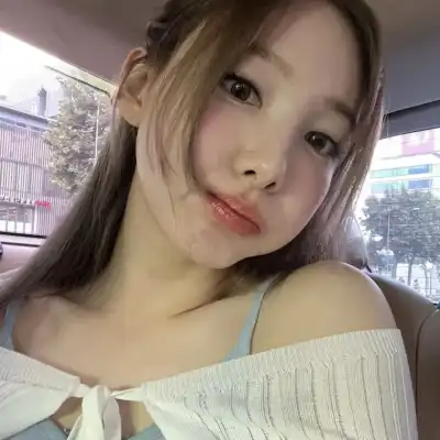 汪岚蓉